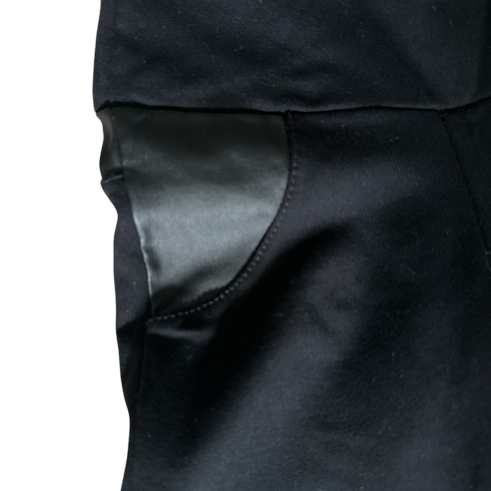 Aranza High-Waisted leggings